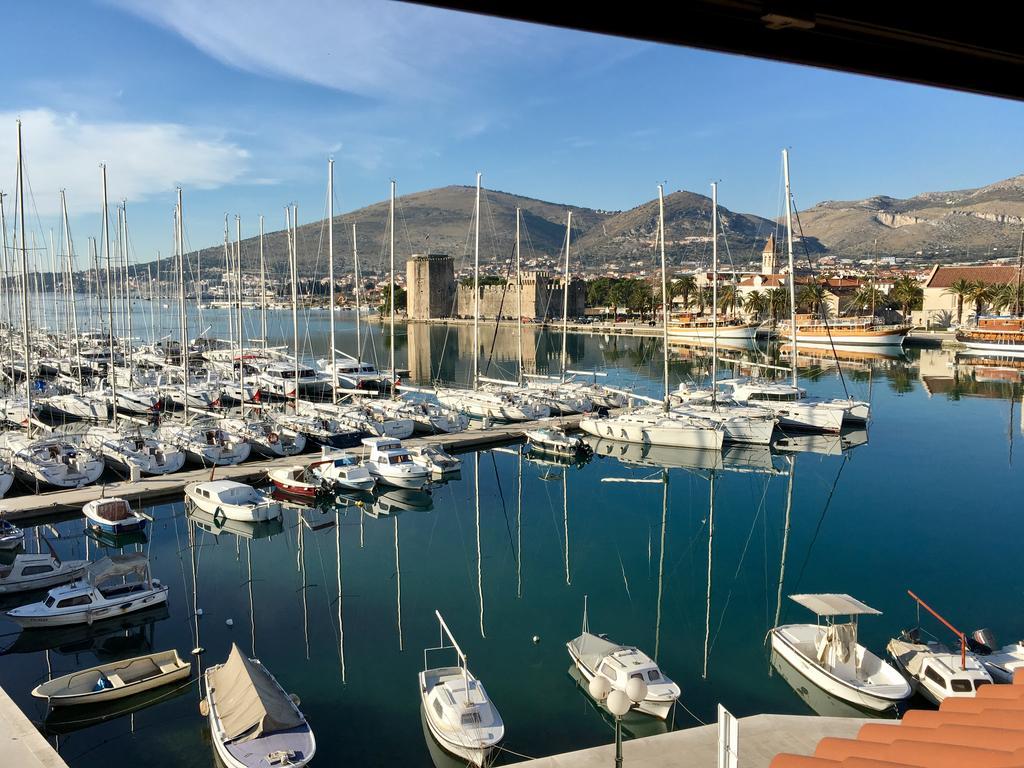 Apartments Feral Trogir Exterior photo